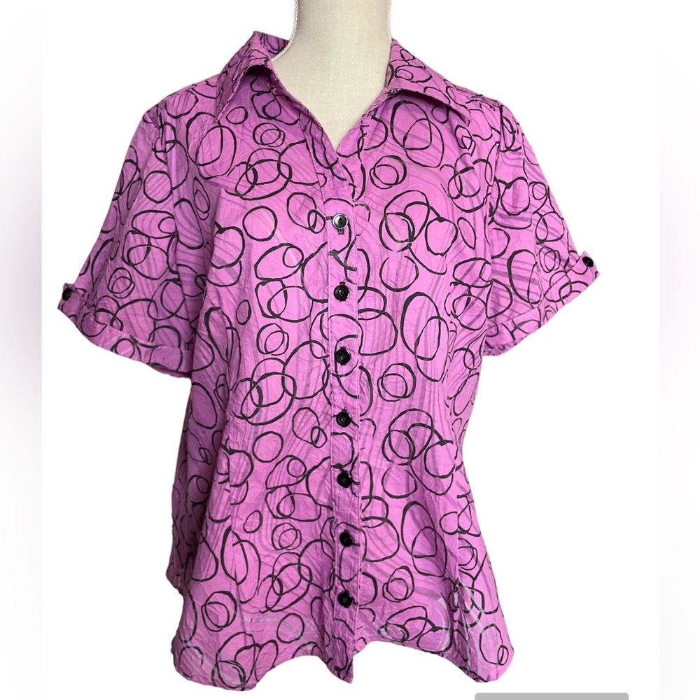 Gloria Lance Purple With Black Line Circles Button Down Short Sleeve Shirt
